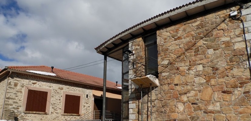 Edificio multiusos Somosierra